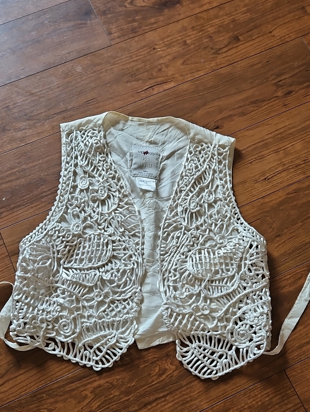 Vertigo Pour La Ville  Crochet Lace Vest Top